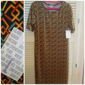 LuLaRoe Julia